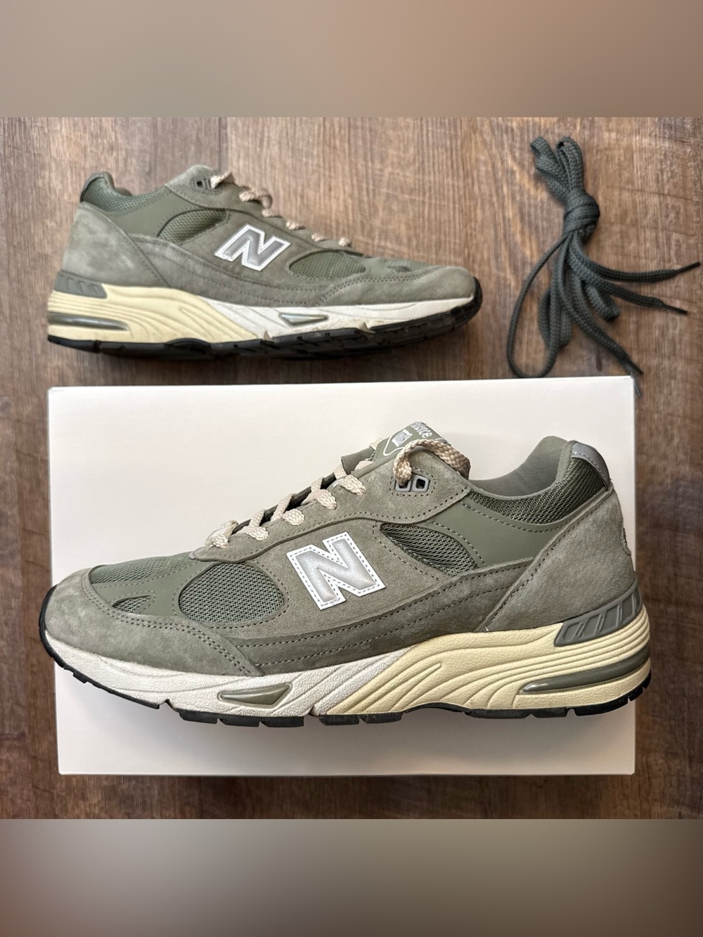 Kith x New Balance 991v1 Made in UK Vetiver US Men’s Size 10.5 Sneakers Shoes